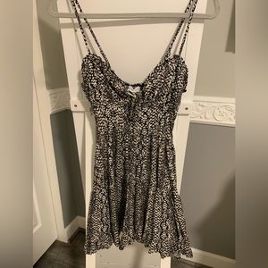 Black and white patterned sun dress - Size S